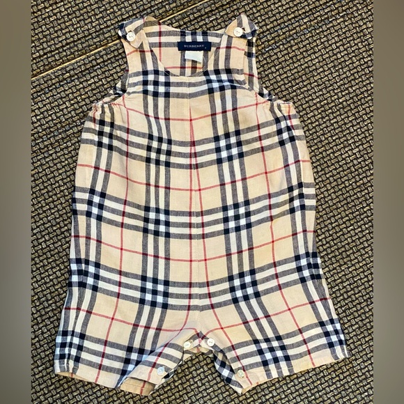 Burberry Other - Burberry Nova Check Luxury ROMPER🔥UNISEX🔥100%Linen/cotton🔥Embossed Button 2Y+
